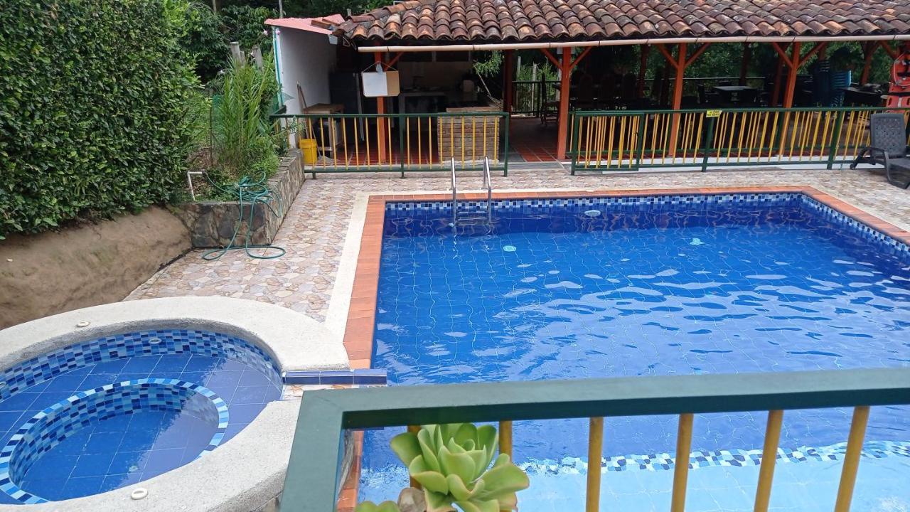 Finca Hotel Villa Mariana Montenegro Exterior photo